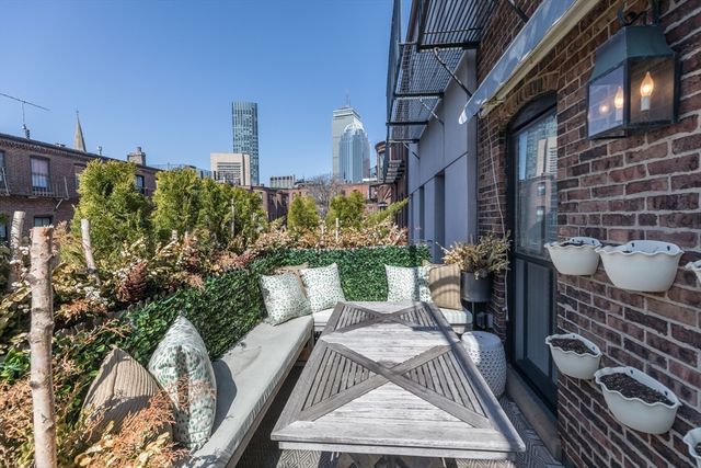 118 Pembroke St 2, Boston, MA 02118
