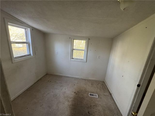 715 Liberty Street, Ramseur, NC 27316