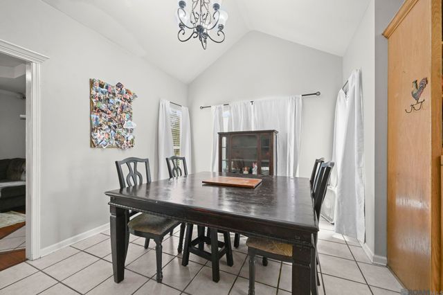 9231 Jordan Dr, Denham Springs, LA 70726