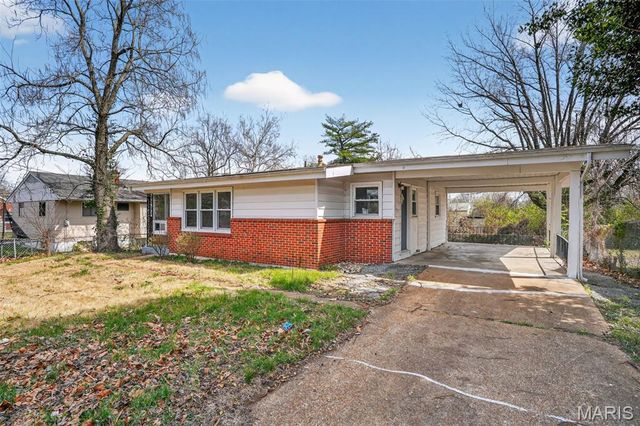 10058 Jeffrey Drive, St Louis, MO 63137