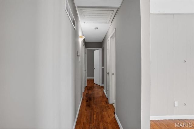 10058 Jeffrey Drive, St Louis, MO 63137