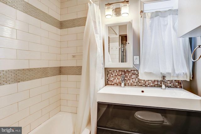 4627 12TH ST NE, Washington, DC 20017