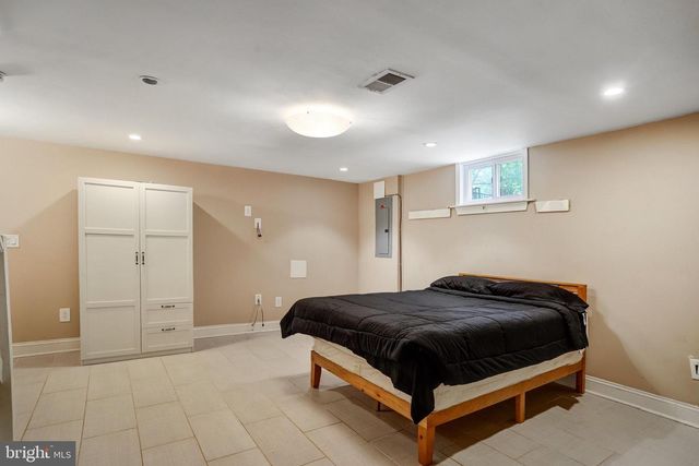 4627 12TH ST NE, Washington, DC 20017