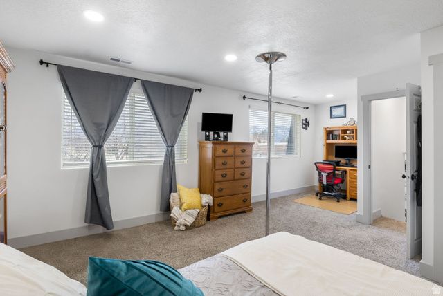 6159 S DON LEONE DR, Taylorsville, UT 84129