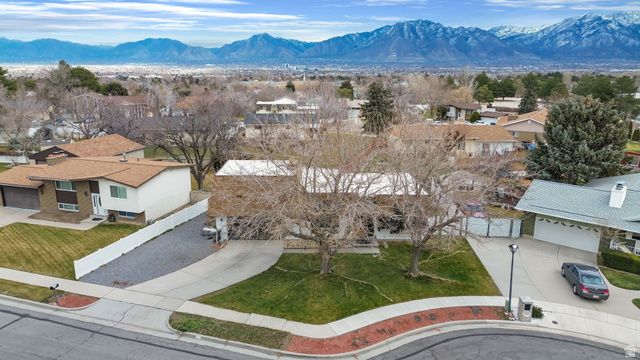 6159 S DON LEONE DR, Taylorsville, UT 84129