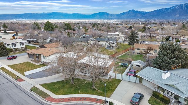 6159 S DON LEONE DR, Taylorsville, UT 84129