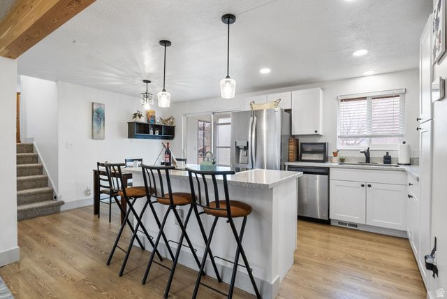 6159 S DON LEONE DR, Taylorsville, UT 84129