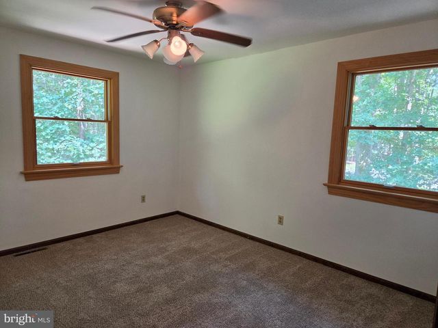 1 SANDRA LN, Tabernacle, NJ 08088
