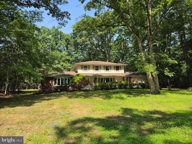 1 SANDRA LN, Tabernacle, NJ 08088