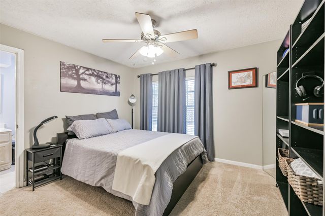 4331 Broadleaf Street, Houston, TX 77345