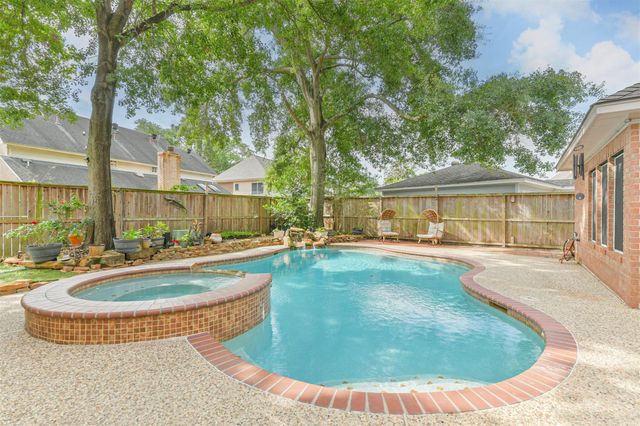 4331 Broadleaf Street, Houston, TX 77345