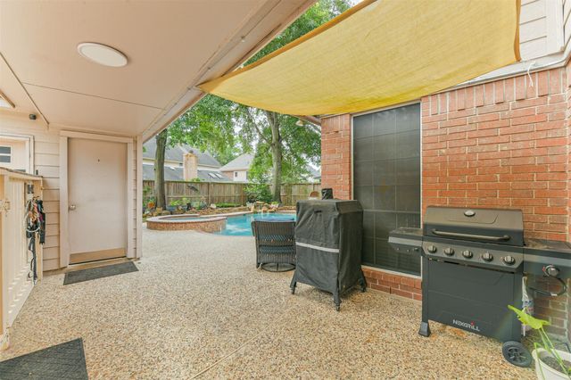 4331 Broadleaf Street, Houston, TX 77345