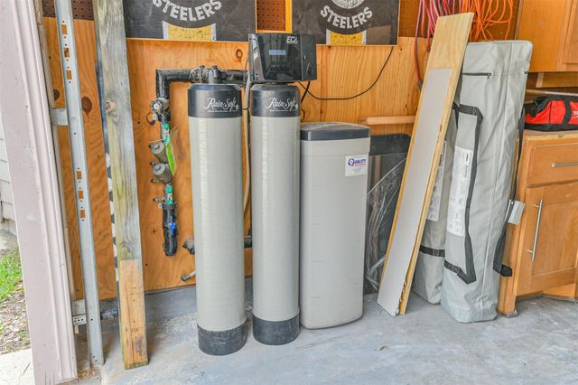 4331 Broadleaf Street, Houston, TX 77345