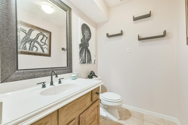 4331 Broadleaf Street, Houston, TX 77345