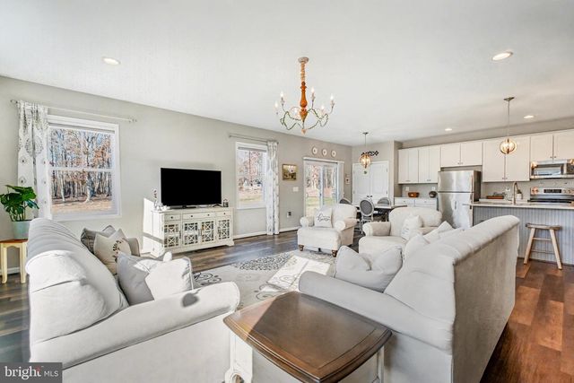 209 LIBERTY HALL DR, Fredericksburg, VA 22406