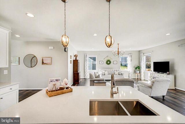 209 LIBERTY HALL DR, Fredericksburg, VA 22406