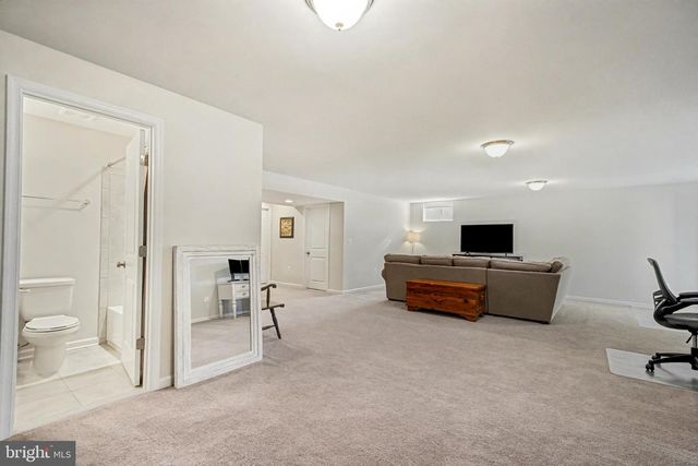 209 LIBERTY HALL DR, Fredericksburg, VA 22406