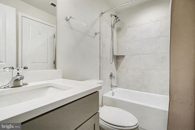 209 LIBERTY HALL DR, Fredericksburg, VA 22406