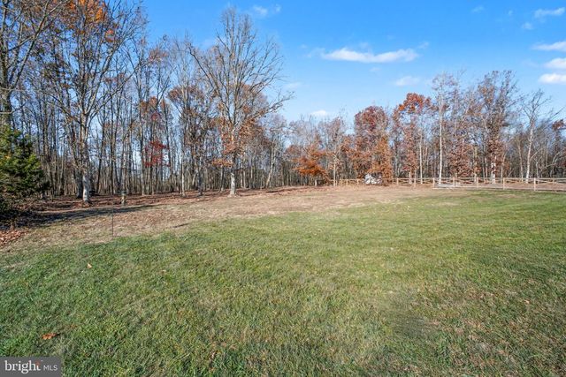 209 LIBERTY HALL DR, Fredericksburg, VA 22406