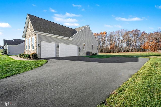 209 LIBERTY HALL DR, Fredericksburg, VA 22406