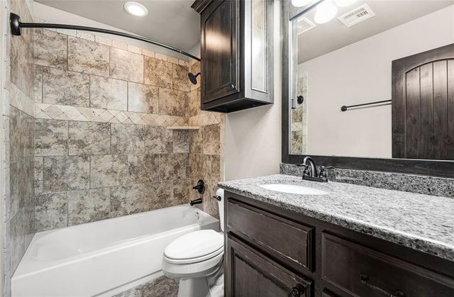 4617 Caveat Drive, Edmond, OK 73025