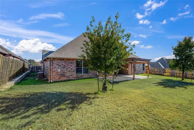 4617 Caveat Drive, Edmond, OK 73025