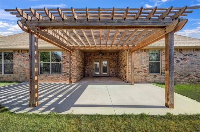 4617 Caveat Drive, Edmond, OK 73025