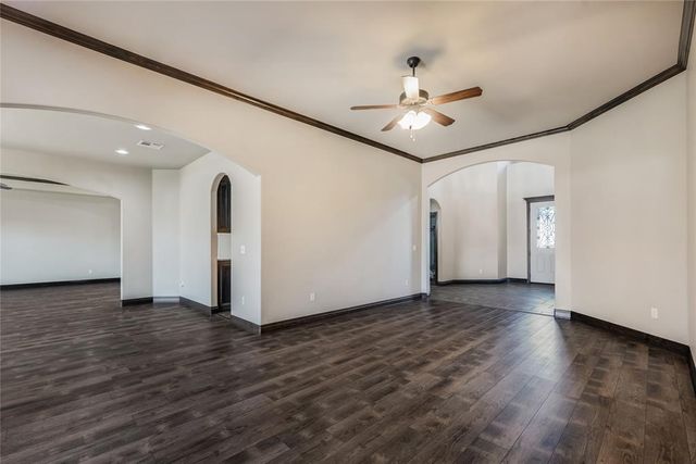 4617 Caveat Drive, Edmond, OK 73025