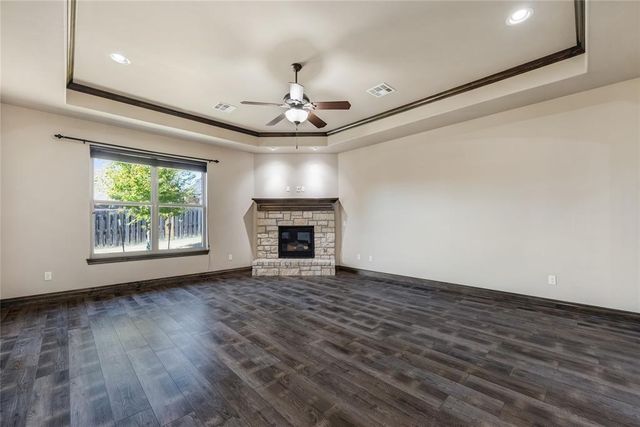 4617 Caveat Drive, Edmond, OK 73025