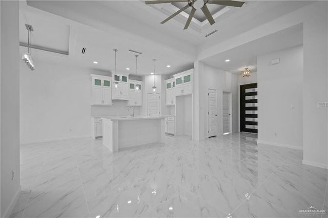 3708 S Apex Street, Edinburg, TX 78542