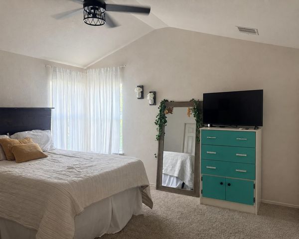 5393 Hartson, Kyle, TX 78640