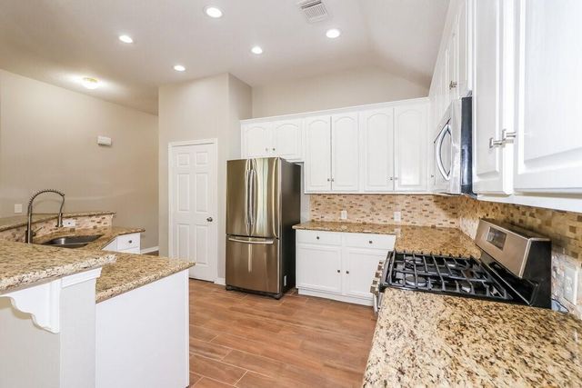 3103 Bronco Bluff Court, Katy, TX 77450