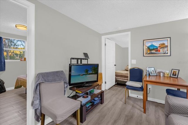 585 DOCTORS DRIVE, Oviedo, FL 32765