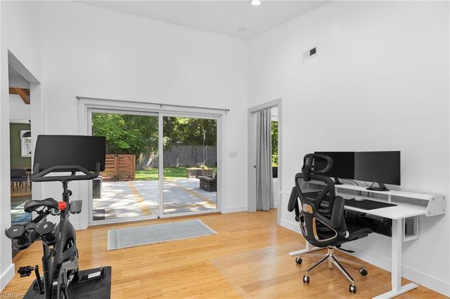 8526 Circle DR, Norfolk, VA 23503