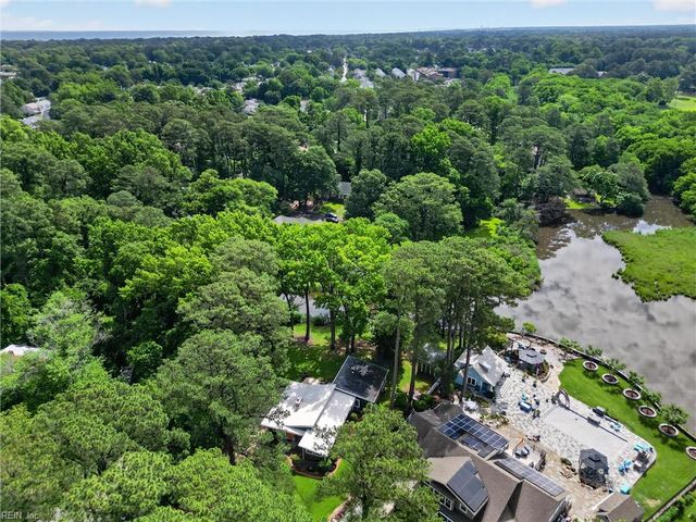8526 Circle DR, Norfolk, VA 23503