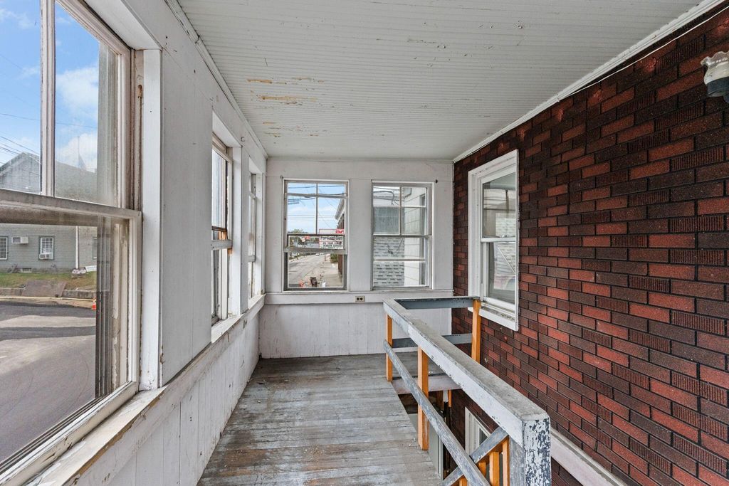 144 Alfred Street, Biddeford, ME 04005 — photo 4