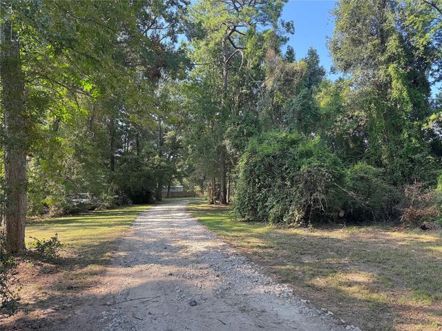 1576 Belle Terre Drive, Huffman, TX 77336