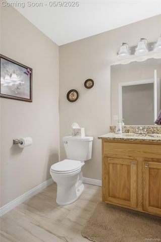 4955 Glover Road, Almont Township, MI 48003