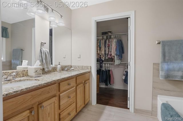 4955 Glover Road, Almont Township, MI 48003