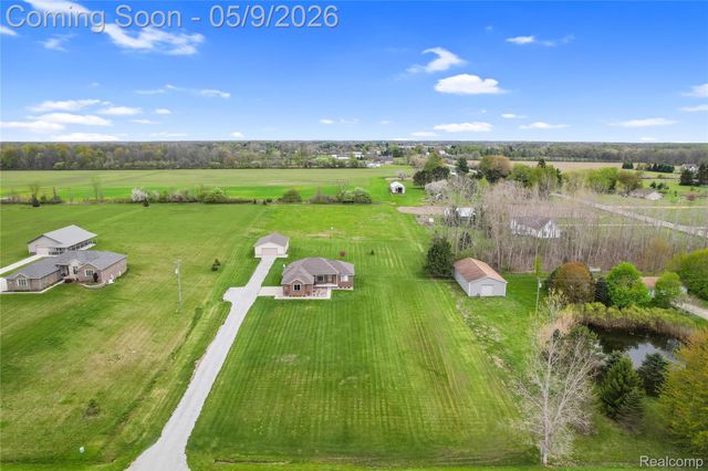 4955 Glover Road, Almont Township, MI 48003