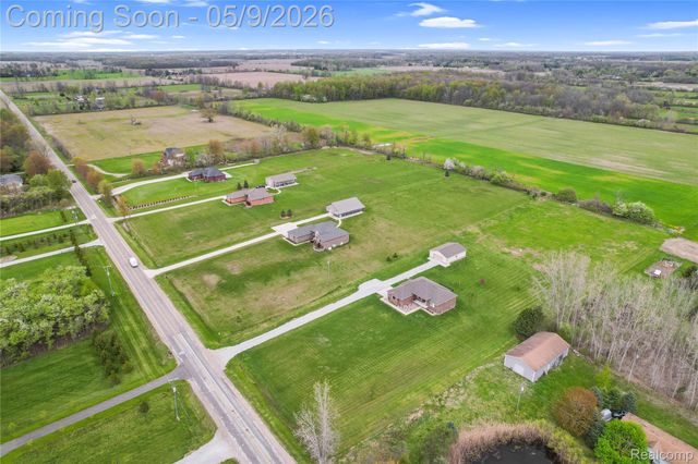 4955 Glover Road, Almont Township, MI 48003