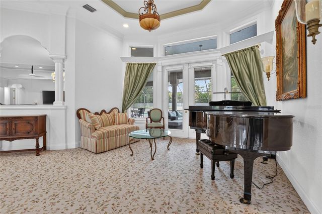 9480 WATERFORD OAKS DRIVE, Winter Haven, FL 33884