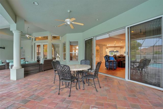 9480 WATERFORD OAKS DRIVE, Winter Haven, FL 33884