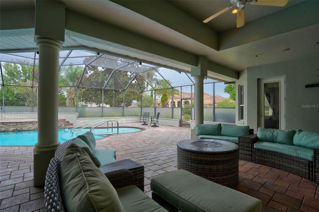 9480 WATERFORD OAKS DRIVE, Winter Haven, FL 33884