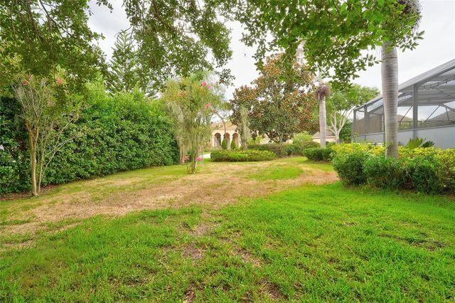 9480 WATERFORD OAKS DRIVE, Winter Haven, FL 33884