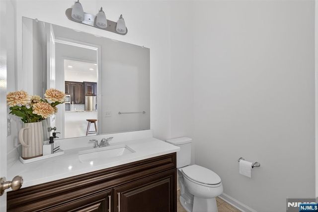 197 Roosevelt Drive, Wood Ridge, NJ 07075