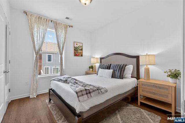 197 Roosevelt Drive, Wood Ridge, NJ 07075