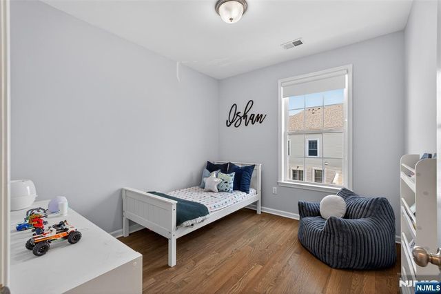 197 Roosevelt Drive, Wood Ridge, NJ 07075