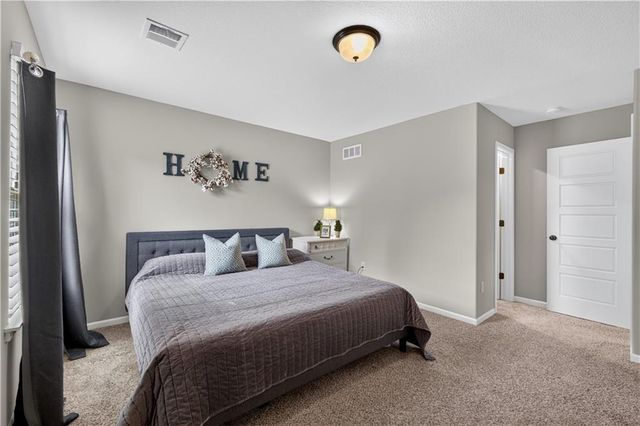 4410 NE 78th Street, Kansas City, MO 64119