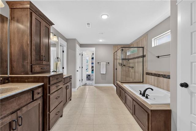 4410 NE 78th Street, Kansas City, MO 64119